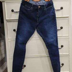 Levi's skinny jean size 18